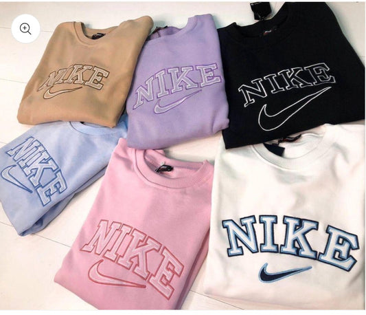 Vintage Nike Sweatshirts printed